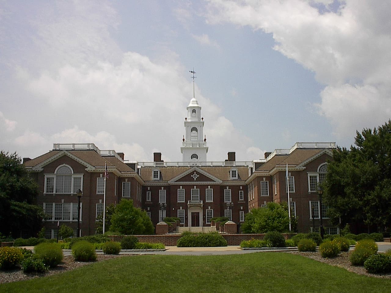 Delaware Income Tax Calculator