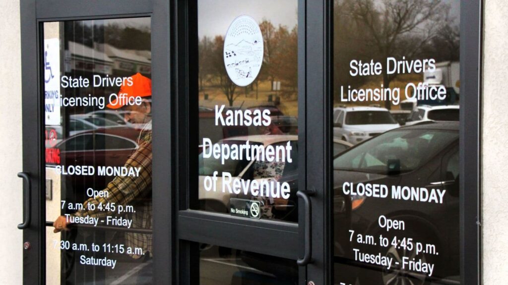 Additional Considerations for Kansas Payroll Taxes