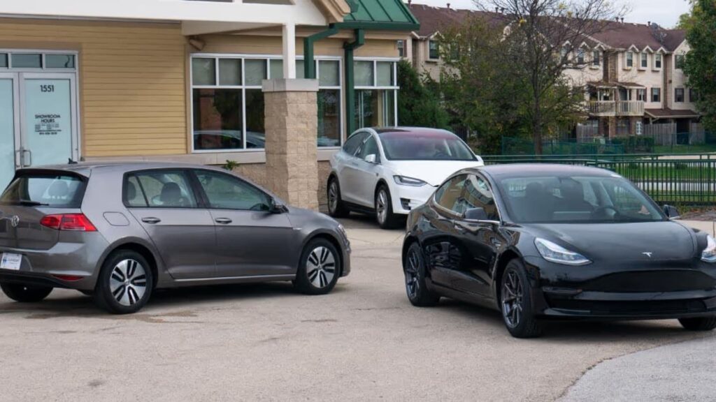 What Is the Sales Tax Rate on Used Cars in Illinois 3